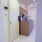 Luxrem-de 5 Apartment *