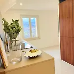 Luxrem-de 5 Apartment *