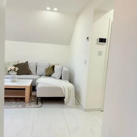 Luxrem 5 Skyline Biel