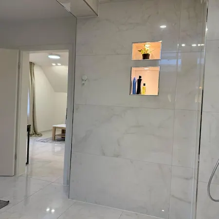 Apartment Luxrem 5 Skyline *