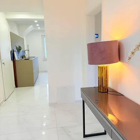 Luxrem 5 Skyline Apartment Biel