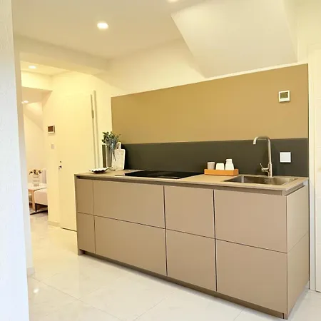 Luxrem 5 Skyline * Biel